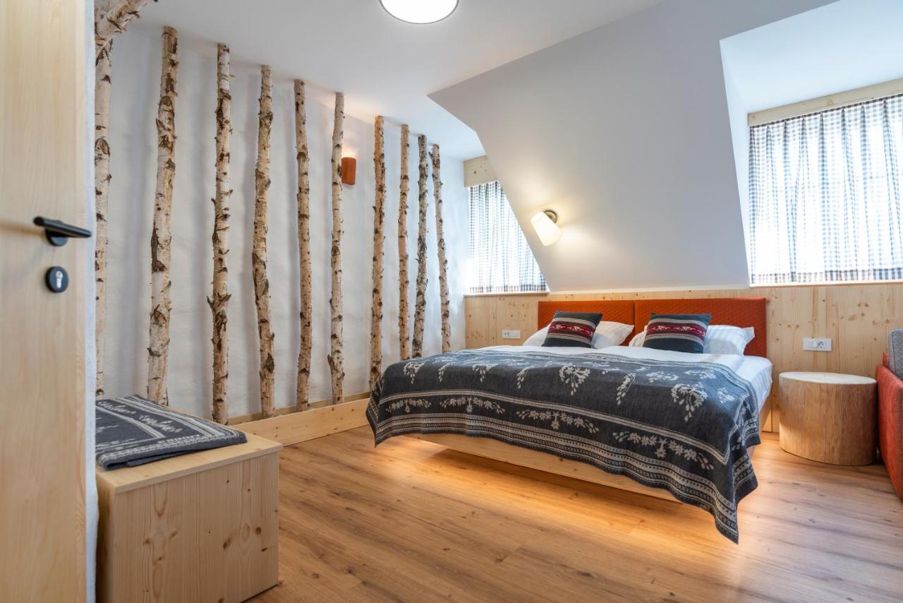Guesthouse & Camping Danica Bohinj ภายนอก รูปภาพ