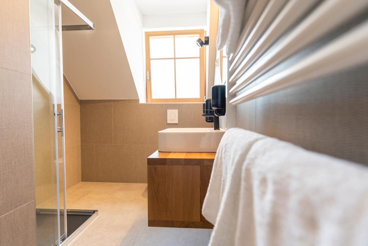 Guesthouse & Camping Danica Bohinj ภายนอก รูปภาพ