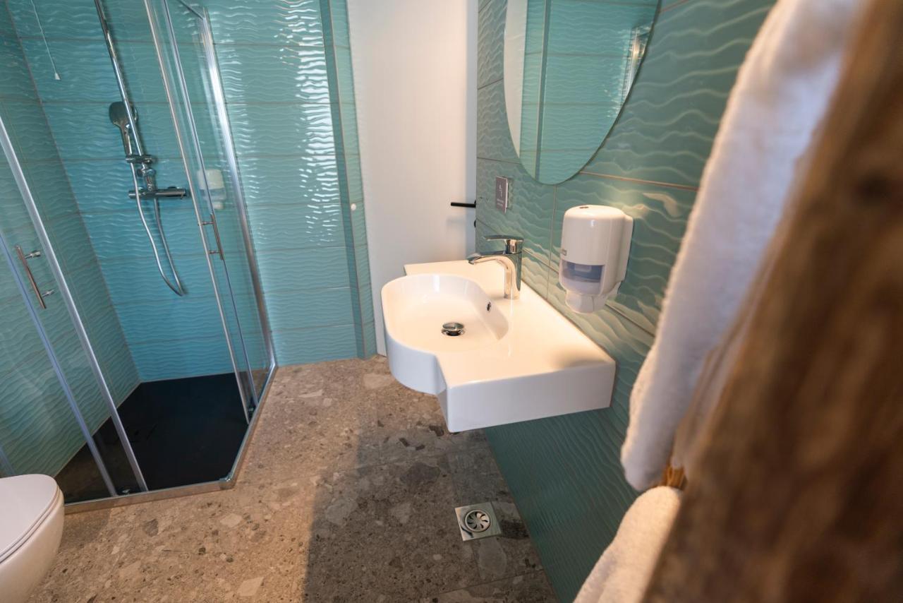 Guesthouse & Camping Danica Bohinj ภายนอก รูปภาพ