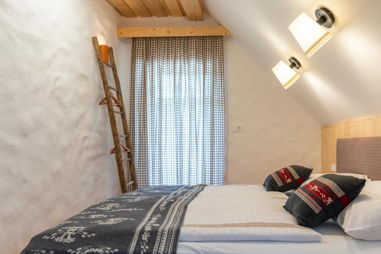 Guesthouse & Camping Danica Bohinj ภายนอก รูปภาพ