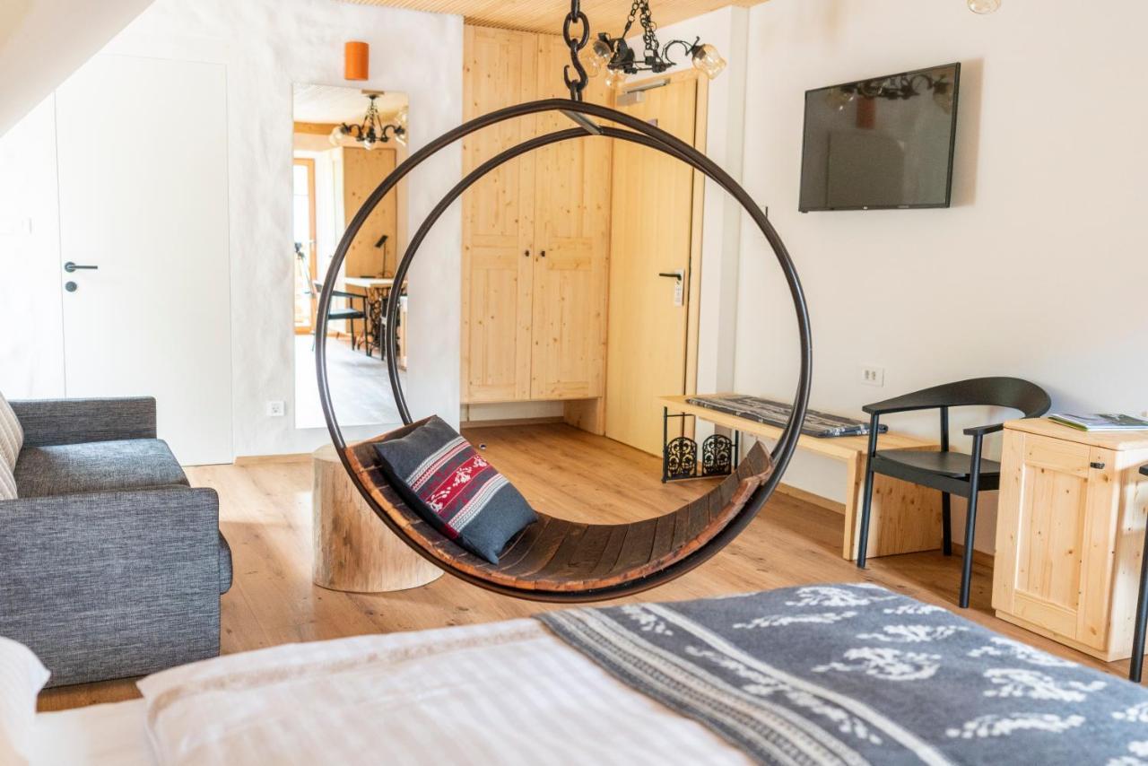 Guesthouse & Camping Danica Bohinj ภายนอก รูปภาพ